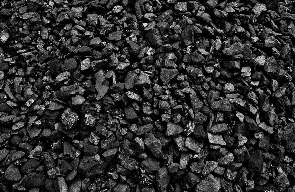 Pet coke storage and handling